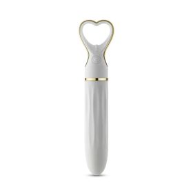 Delice Heartthrob (Option: White Bouquet)